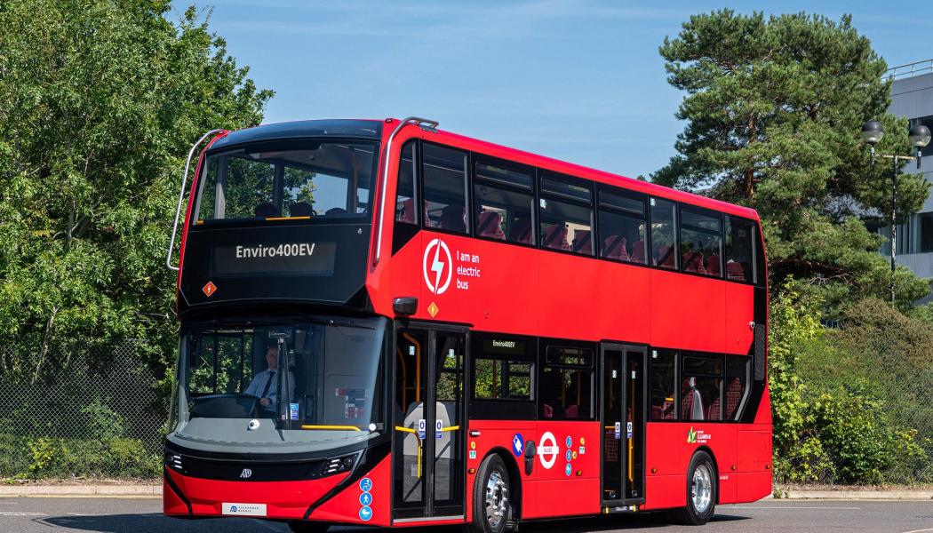 Bussen som lanserades nyligen är en demonstrationsmodell som kommer att bli tillgänglig för operatörer efter slutförd homologering och certifiering senare i år, enligt Alexander Dennis. Källa: Alexander Dennis