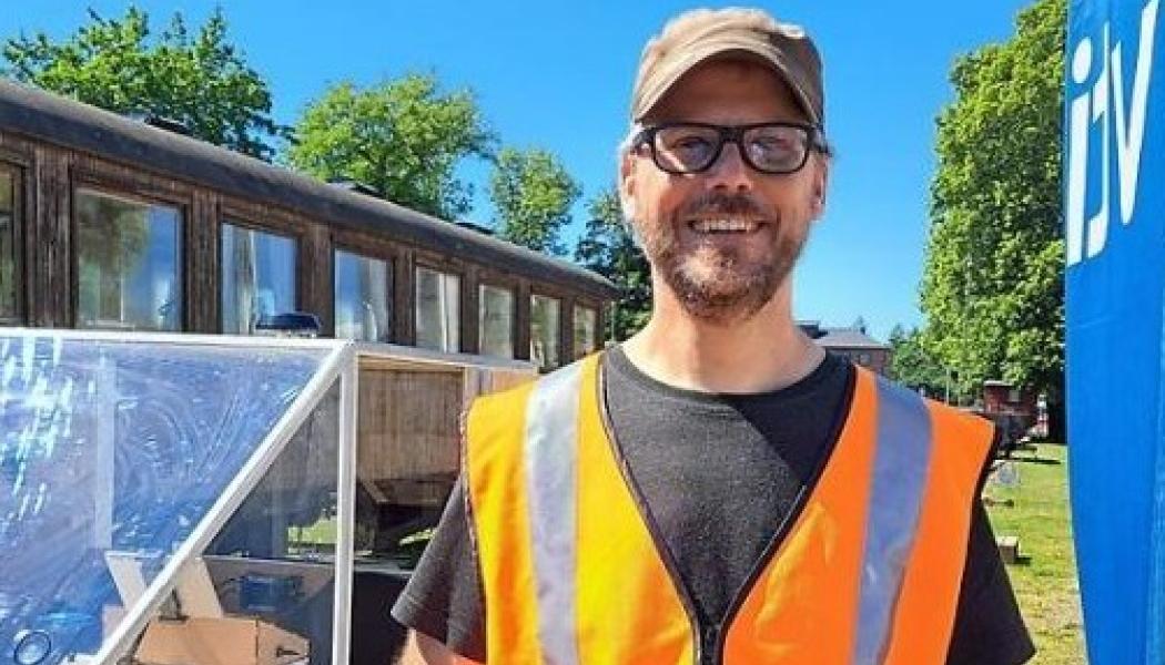 Projektledaren och VTI-forskaren Tomas Rosberg vid test av fjärrstyrning av tåg inom forskning vid Linköpings universitet 2024. Arkivbild: Mikael Sönne