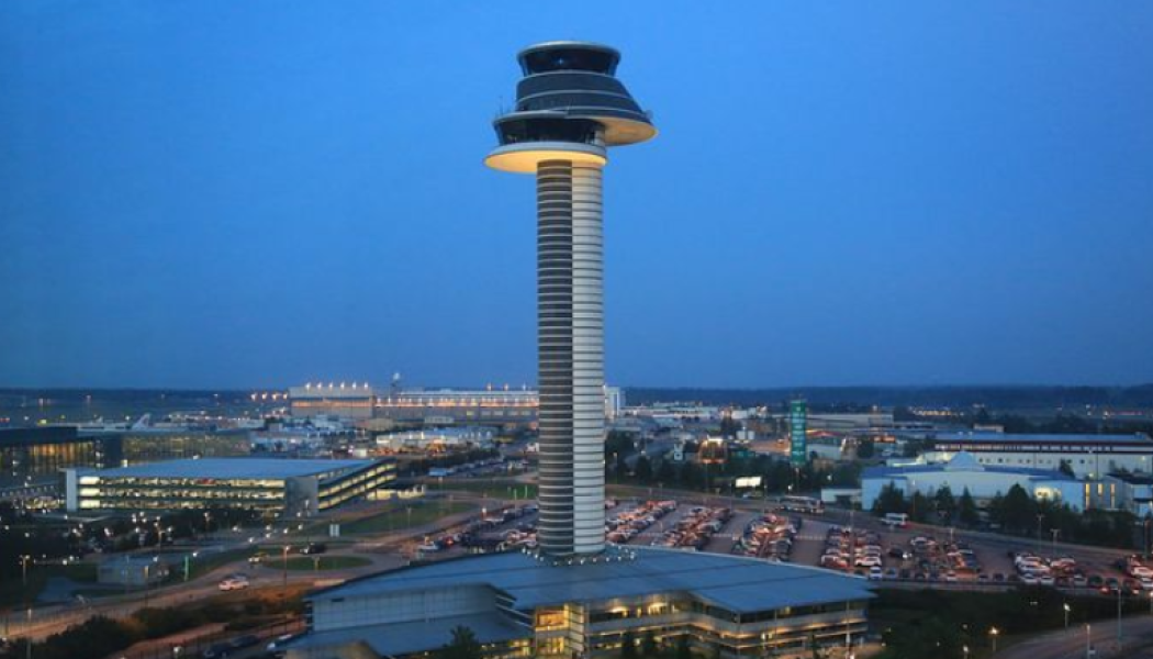 Stockholm Arlanda Airport hade 1 824 000 resenärer i oktober. Arkivbild