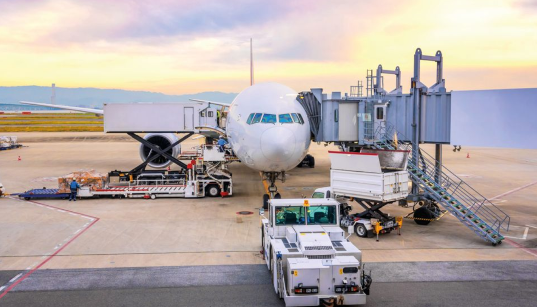 Flyget får ett ökat avgiftsuttag på 14 procent. Foto: Transportföretagen