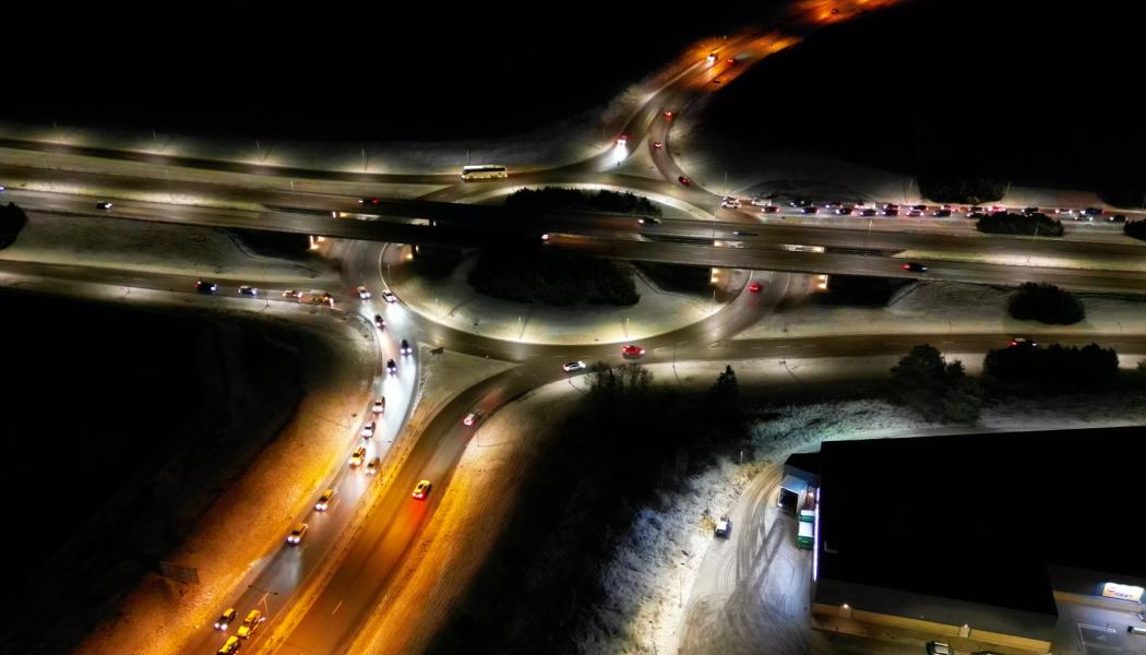 Trafikplatsen är hårt trafikerad och Trafikverket vill hitta en lösning på problemet med långa köer. Foto: Norconsult