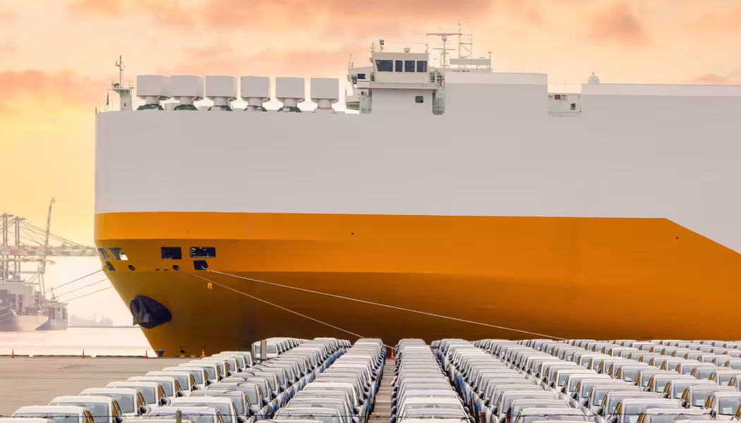 Totalt exporterades cirka 111 000 bilar, en nedgång på 21 procent jämfört med året innan. Foto: Vroom