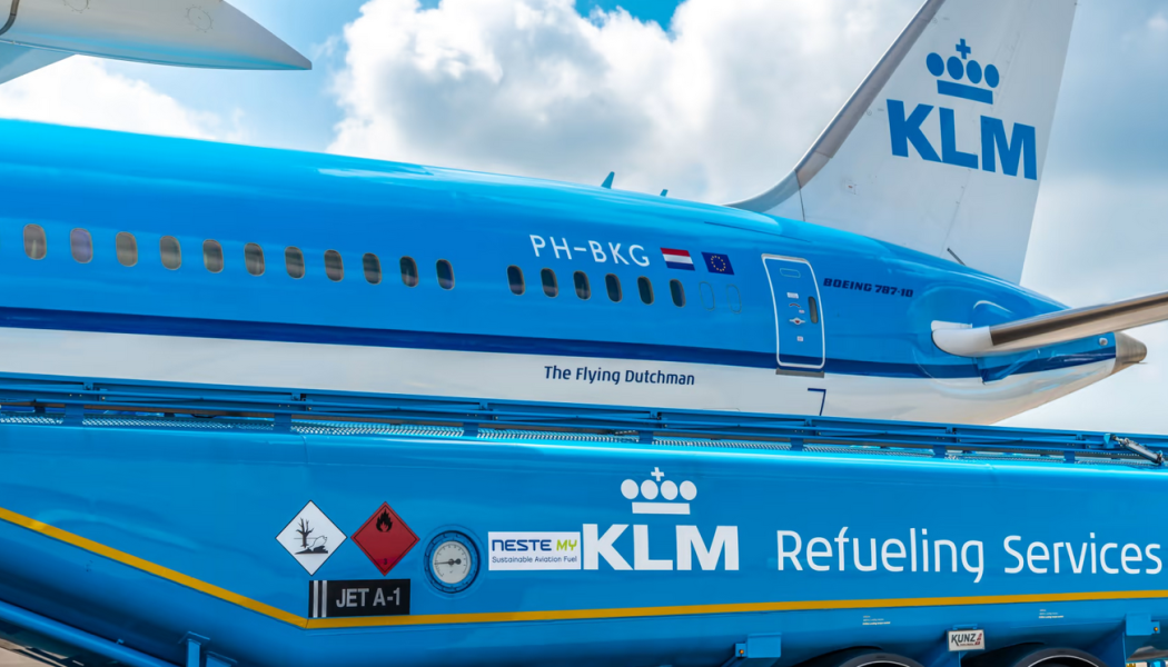 Airfranceoch KLM har satt som mål att minska koldioxidutsläppen genom att använda 10 procent hållbart flygbränsle år 2030. Foto: KLM 