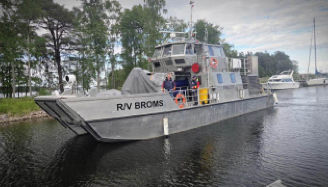 R/V Broms på Göta Kanal. Foto: Marko T Wramén.
