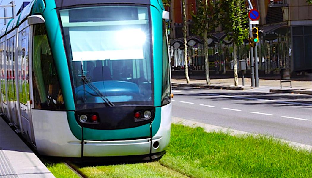 Den nya laddstationstekniken innebär att järnvägen inte längre behöver elektrifiera hela linjer. Foto:CAPSYS