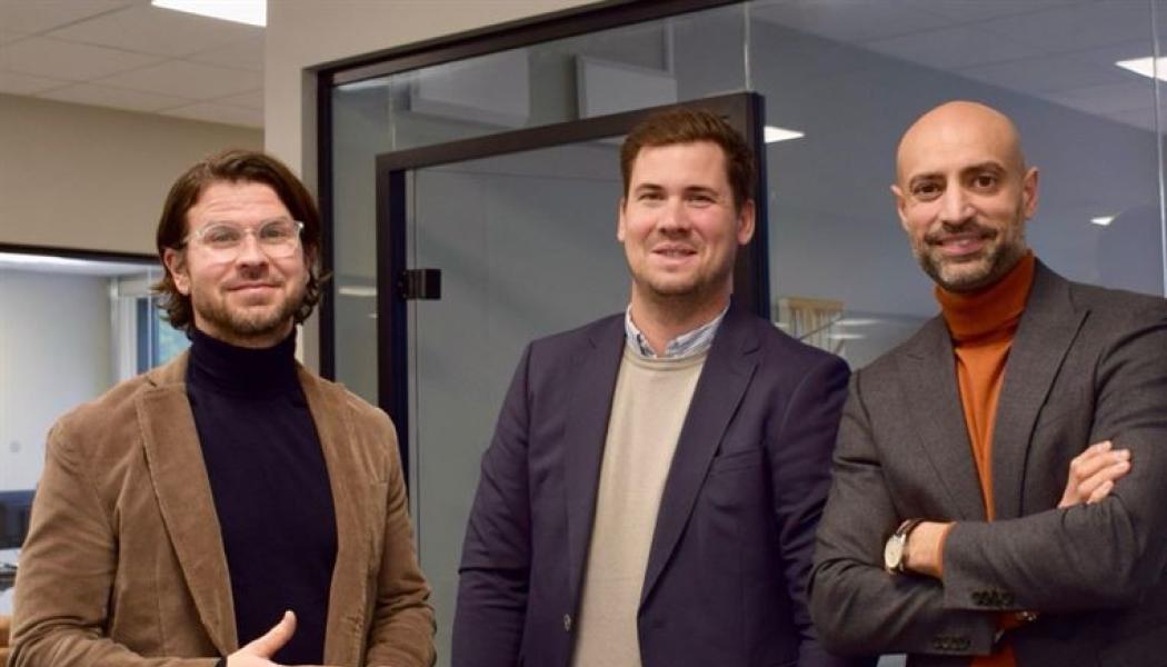 Från vänster: Björn Callenfors, CEO på Observit, Tobias Ekberg, CEO på Observit och Michael Ekelund CCO på Corepart. Foto: Nordic Level Group