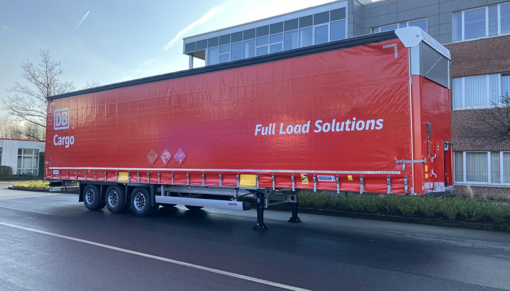 Sedan i somras har DB Cargo Full Load Solutions utökat flottan med 200 trailers, varav 100 är megatrailers. Foto: DB Cargo