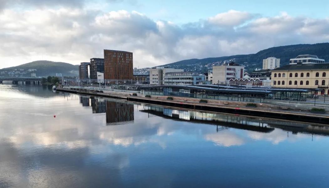 Ny station och dubbelspårslinje invigd i norska Drammen