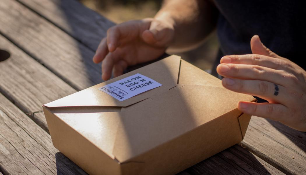E-handelns returhantering är en komplex utmaning Foto: conor brown unsplash