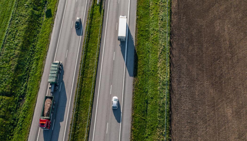 Per Kågesons analys visar att det går att nå EU:s mål med en balanserad politik och kostnadseffektiva åtgärder. Foto: Transportföretagen