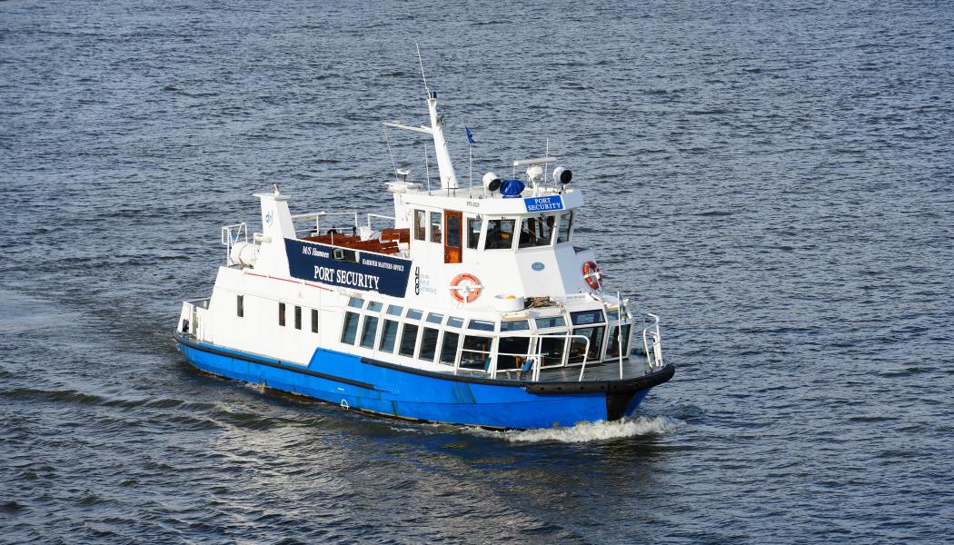 Göteborgs Hamn AB:s inspektionsfartyg M/S Hamnen ute på uppdrag. Bild: Göteborgs Hamn AB.