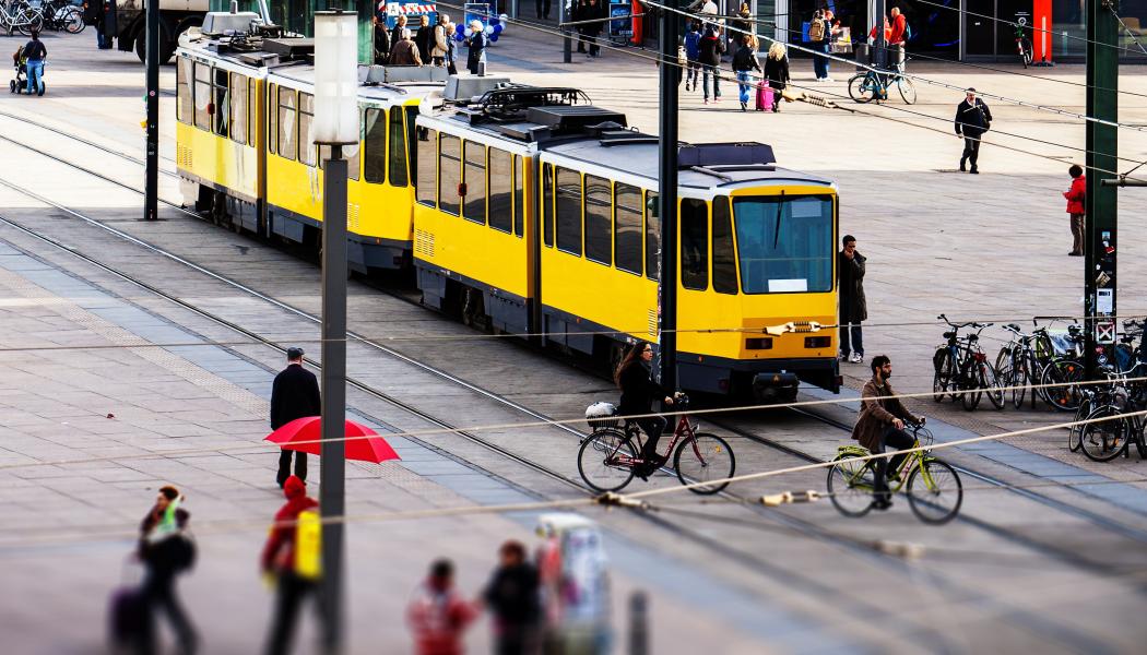 I spåren av distansarbete har resor med kollektivtrafiken minskat Foto: TT