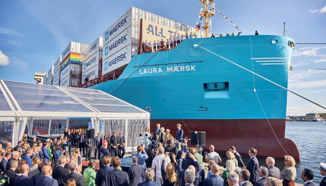 Laura Maersk, världens första containerfartyg som drivs av grön metanol,  avseglade nyligen från Köpenhamn, Danmark och påbörjade därmed sin verksamhet. Foto: Mærsk