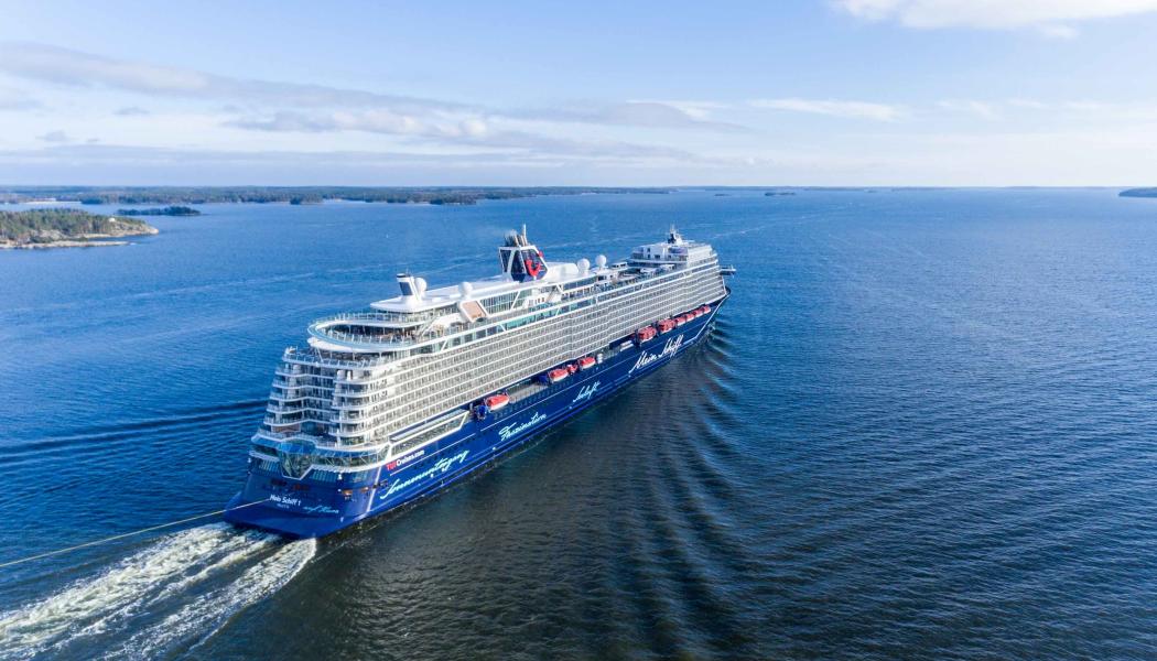 Åbo Varv är en av Europas ledande anläggningar för byggnation av kryssningsfartyg. Varvsindustrin kännetecknas av stora kapitalbehov och långa projektcykler, vilket ofta kräver stabila och långsiktiga ägare. Foto: Meyer Varv Turku

