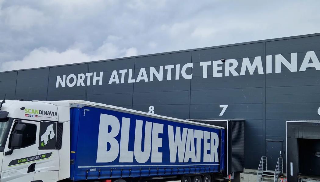 För Blue Water innebär affären en förstärkning av bolagets position i Nordatlanten, men också ett ansvar att upprätthålla stabila transporter i en region där marginalerna är små och beroendet av fungerande logistik är stort. Foto: Blue Water