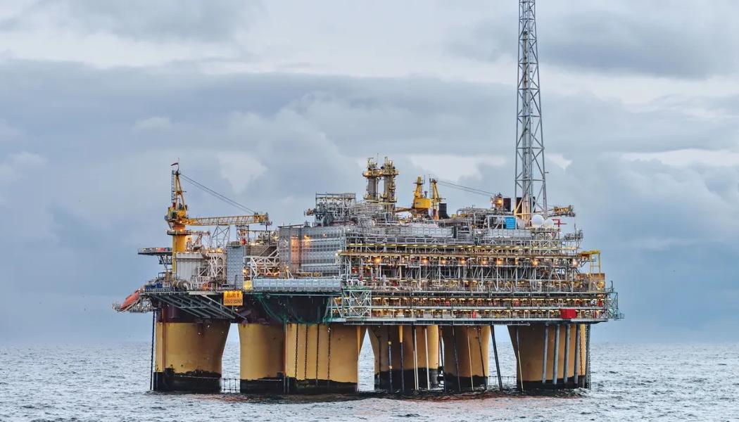 Norge drar nytta av senaste oljeprisuppgången. Störningar i Hormuzsundet har bidragit till stigande oljepriser, vilket har lyft Norges exportintäkter till rekordnivåer. Foto: Equinor