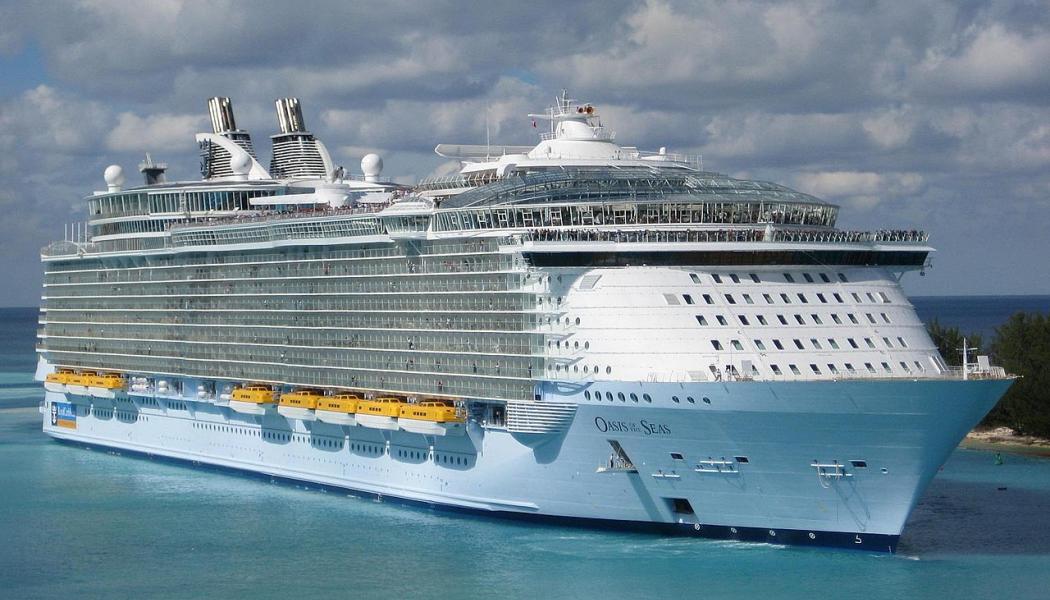 Kryssningsfartyget M/S Oasis of the Seas är världens näst största kryssningsfartyg efter systerfartyget M/S Allure of the Seas. Foto: Wikipedia Common, kredit: Baldwin040 

