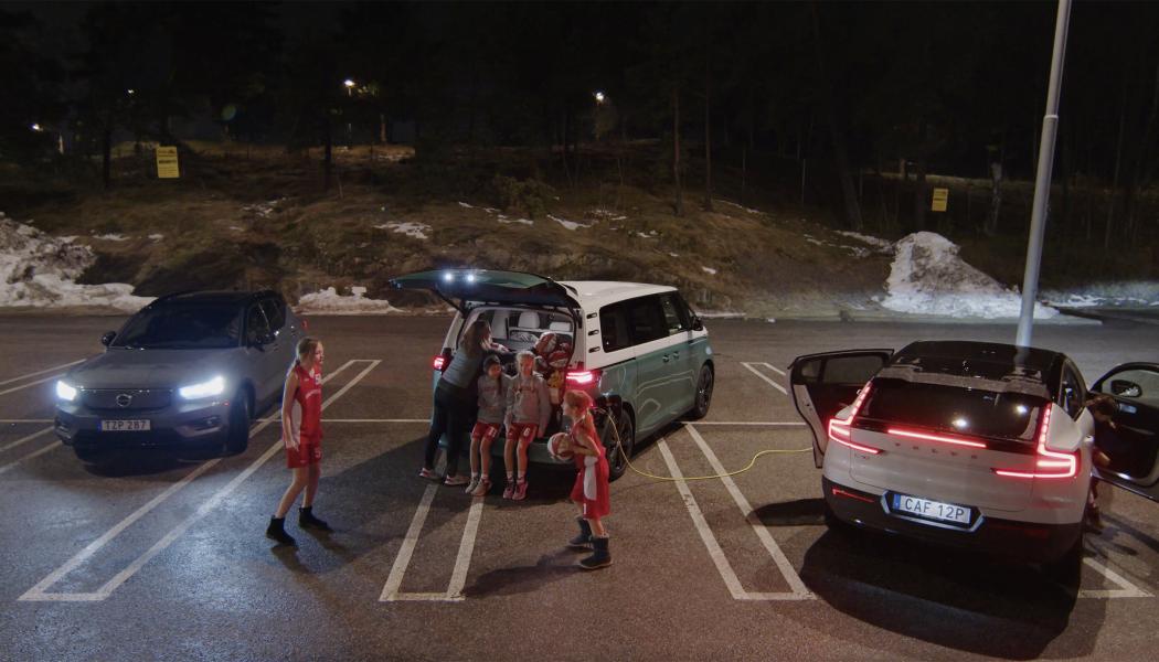 Kampanjen kommer att pågå under hela året och synliggör nyttan av personbilen, lätta lastbilen, tunga lastbilen och bussen.  Foto: MRF