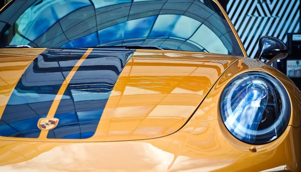Porsches tidigare satsning på elbilar ifrågasätts nu inom bolaget. I framtiden vill man i större utsträckning satsa på förbränningsmotorer igen. Foto: Creative Commons Lic (Pixabay)