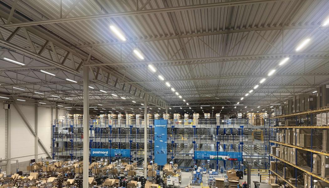 PostNord tar över Amazonlager i Eskilstuna