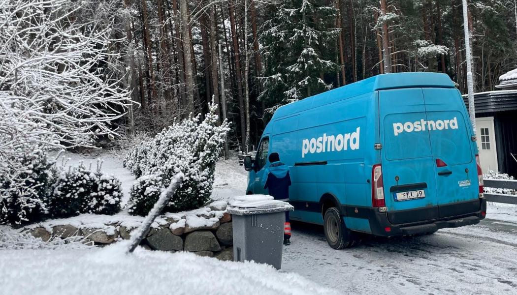 Paket som kastas och förstörda leveranser från Postnord upprör eskilstunaborna.Bild är hämtad från annan ort. Foto: Stina Wickenberg