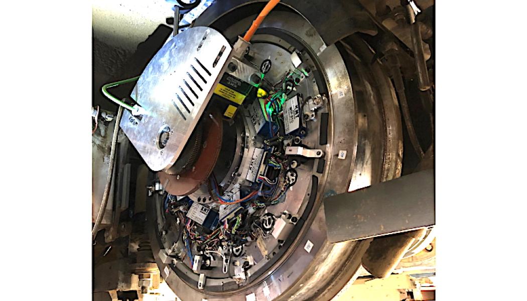 Enligt bolaget kan ingenjörer nu analysera krafter och moment redan under testkörningen, snarare än i efterhand. Systemet är dessutom skalbart och kan byggas ut med ytterligare sensorer för att ge en mer heltäckande bild av dynamiken i hjul–räl-kontakten. Foto: imc Test & Measurement