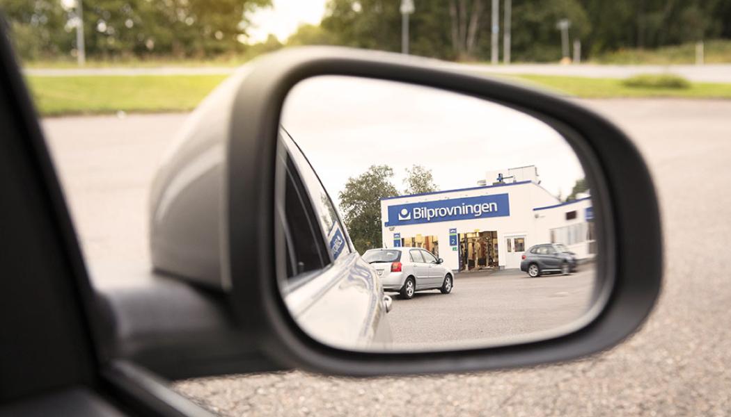 Bilprovningens besiktningsstatistik för 2023 påvisar fortsatt stora brister hos personbilar. Foto: Bilprovningen