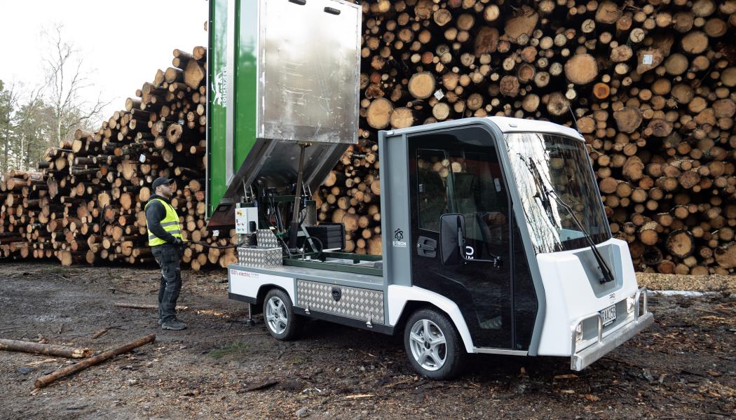 PRO Litium MAX GT - eldriven sopbil. Foto: E-TRON