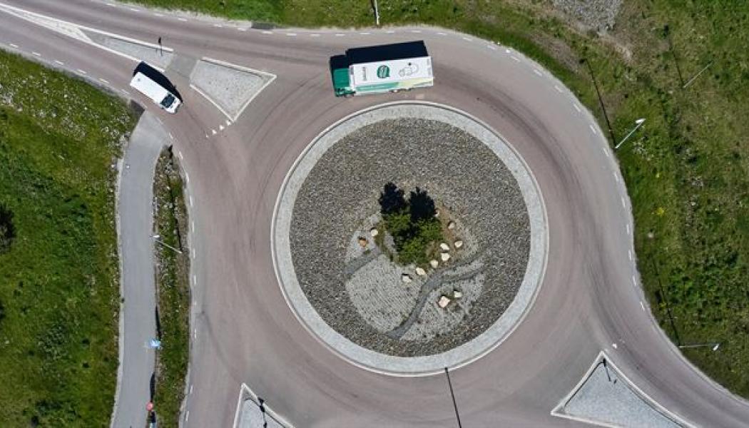Scanias digitala verktyg accelererar övergången till eldrivna transporter för Axel Johnson. Foto: Scania