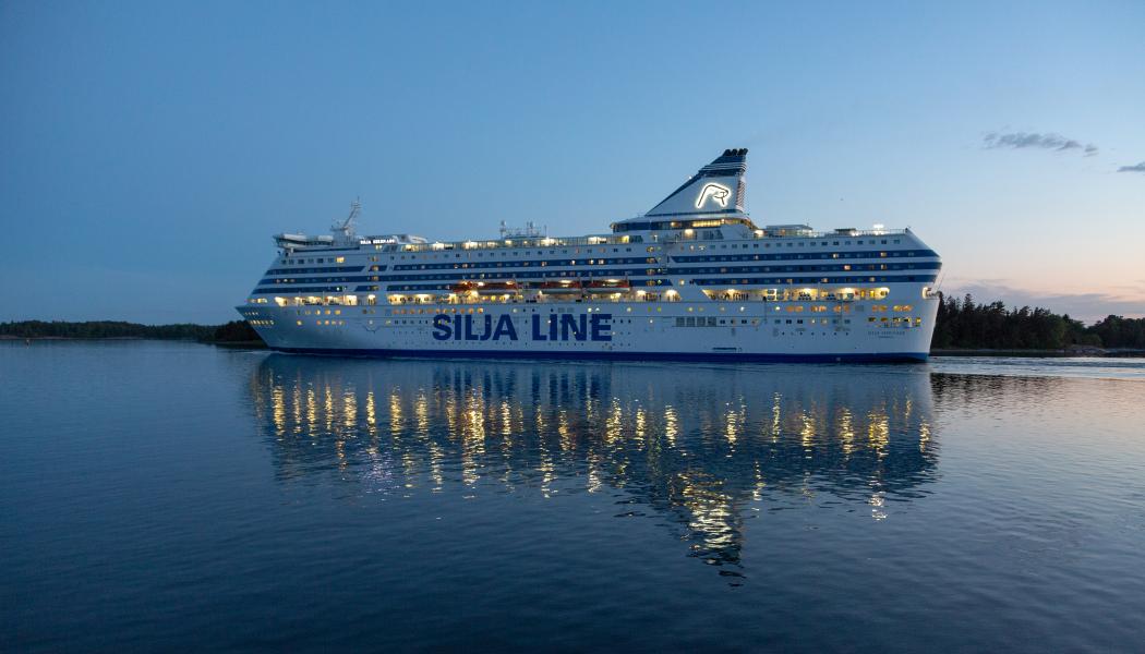 Systerfartygen fräschas upp på varv i Nådendal, Finland. Foto: Tallink Silja