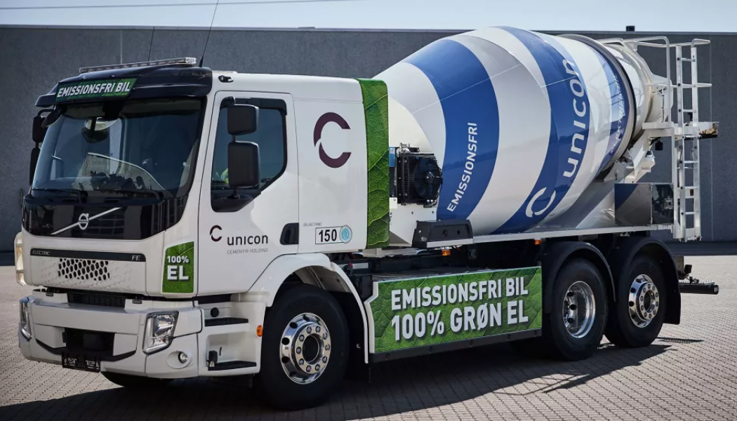 Swerock tar fyra nya el-betongbilar i bruk med placering i huvudstaden. Foto: Volvo