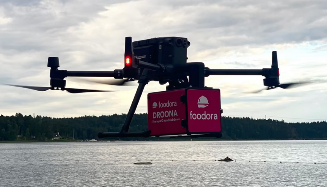  Drönaren Droona testas för matlveranser från McDonald's. Foto: Foodora