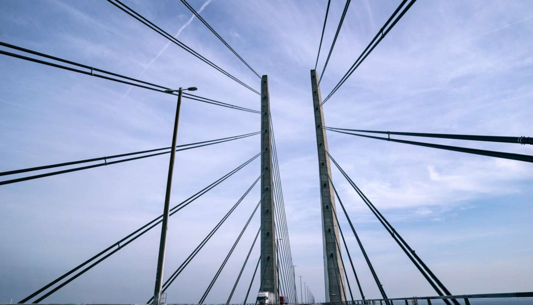 Varje dag gjordes i genomsnitt 96.200 personresor över Öresund med bil, tåg eller färja under årets andra kvartal. Foto: Öresundsbron