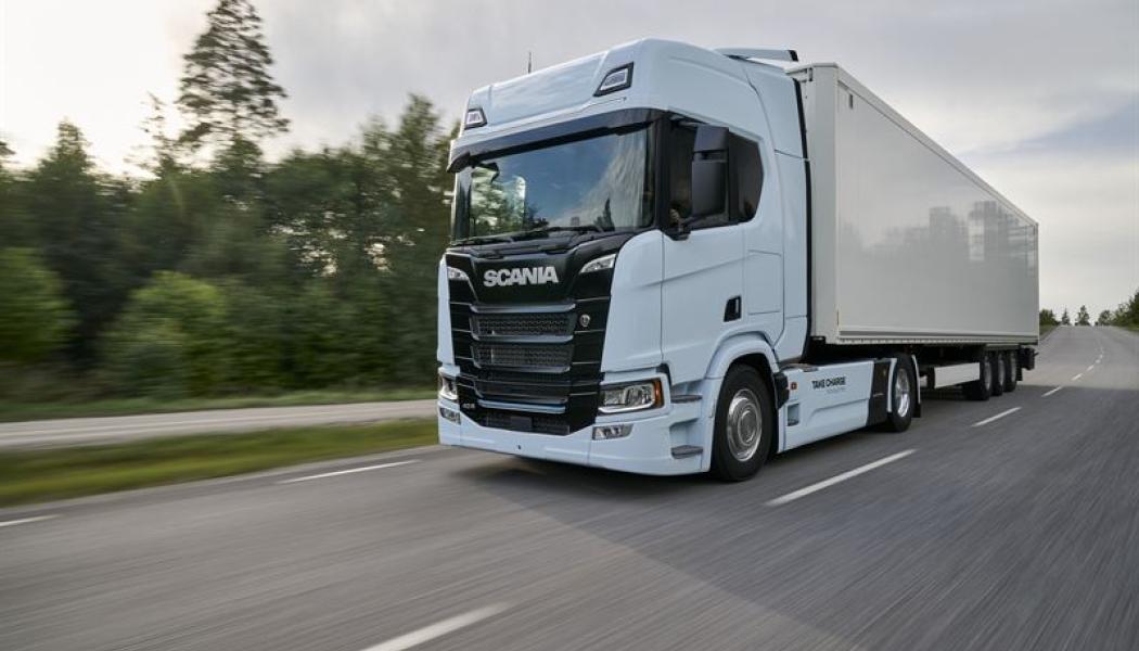 De helt eldrivna lastbilarna kommer att vara bland de största i fråga om total vikt för regelbundna kundleveranser i Finland. Foto: SSAB
