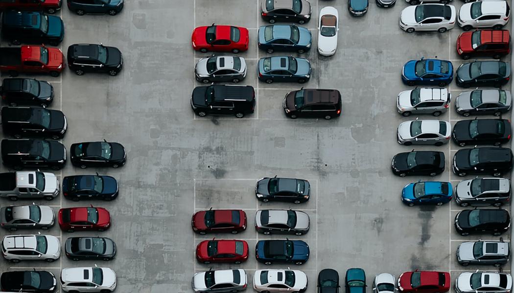 Mobility Swedens registreringstatistik visar en stark ökning av lätta fordon i september. Foto: ivana cajina/unsplash