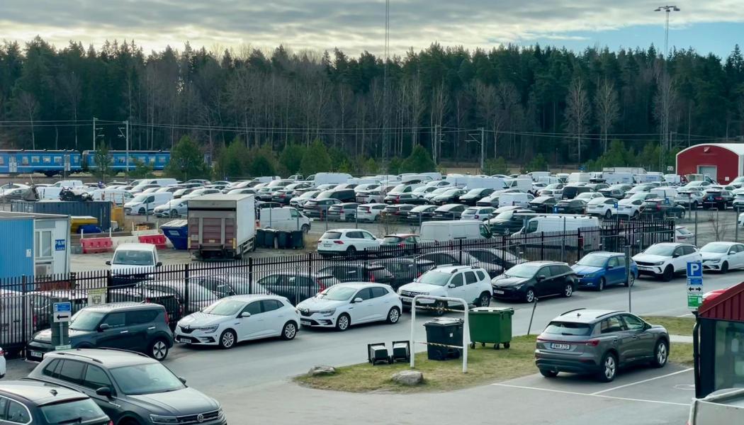 Novembers statistik visar att fordonsregistreringarna minskar Foto: Stina Wickenberg