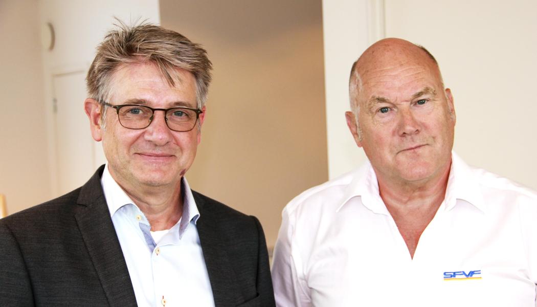 Johnny Bräster, ordförande för Sveriges Bildelsgrossisters Förening och Bo Ericsson, tf vd för Sveriges Fordonsverkstäders Förening, SFVF. Foto:  Sveriges Bildelsgrossisters Förening