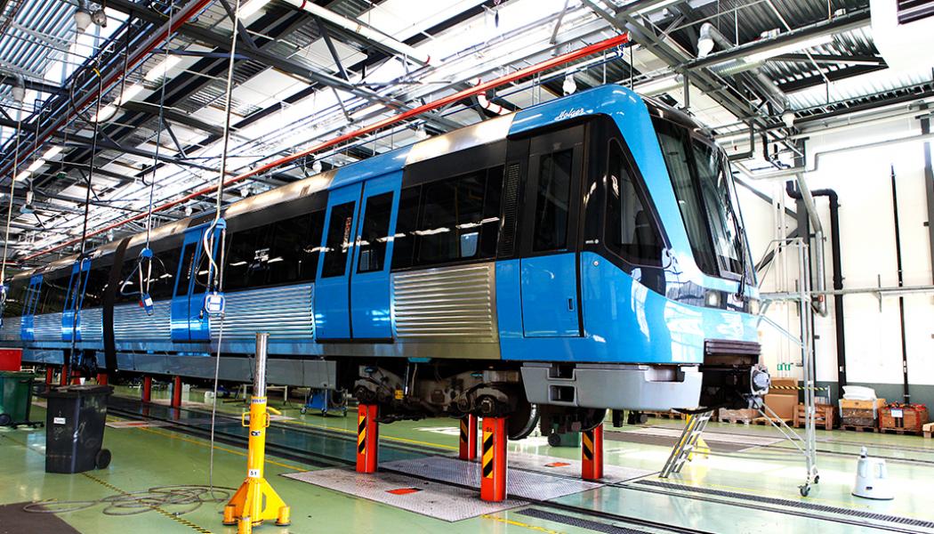 Underhåll i Nybodadepån. Bild: MTR. 