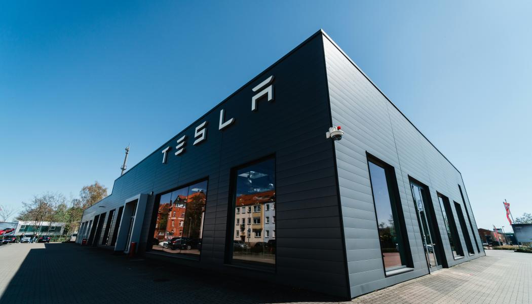 En av Teslas butik och servicecenter. Foto: Maxim/Unsplash