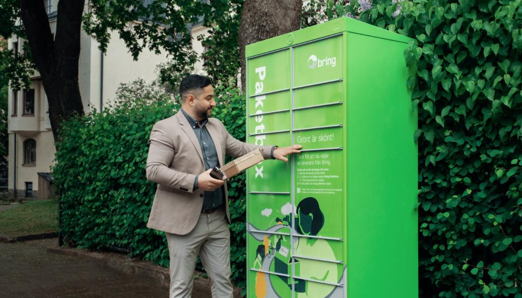 Inledningsvis planeras nästan 50 paketboxar att installeras utanför fastigheterna. Foto: Bring