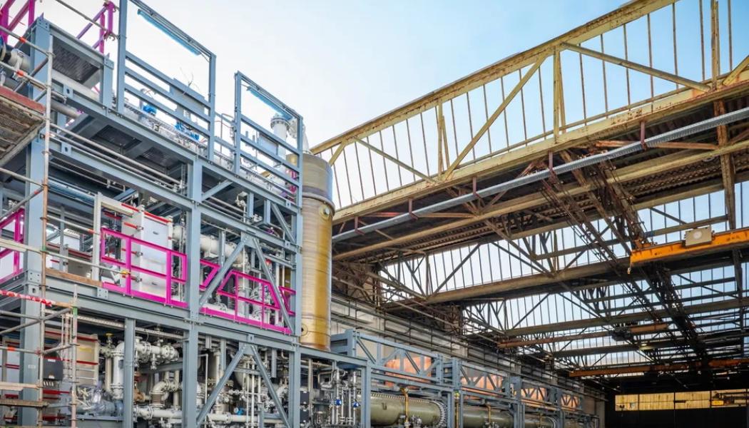 Thyssenkrupp Nuceras standardiserade elektrolysmodul Scalum på 20 megawatt. Foto: Maoz Eliakim / Thyssenkrupp Nucera.