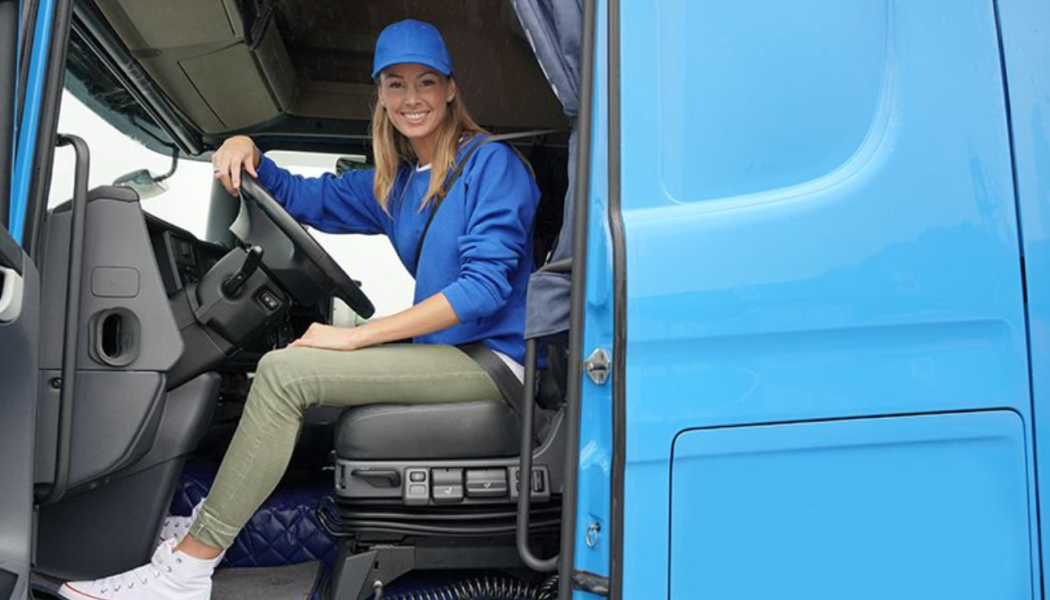 Många följer reglerna inom yrkestrafiken på väg avseende godstransporter. Det visar årets tillståndsmätning. Foto: Transportstyrelsen