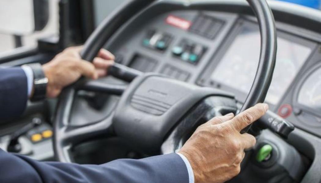 Under våren 2023 har Transportstyrelsen tillsammans med Polismyndigheten genomfört en tillståndsmätning av bussbranschen. Foto: Transportstyrelsen
