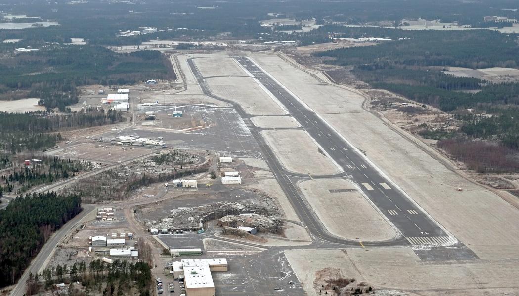 Åbo flygplats i Finland, där Logistea har förvärvat en logistikterminal. Foto: kallerna/Wikimedia Commons/https://commons.wikimedia.org/wiki/File:Turun_lentoasema.jpg