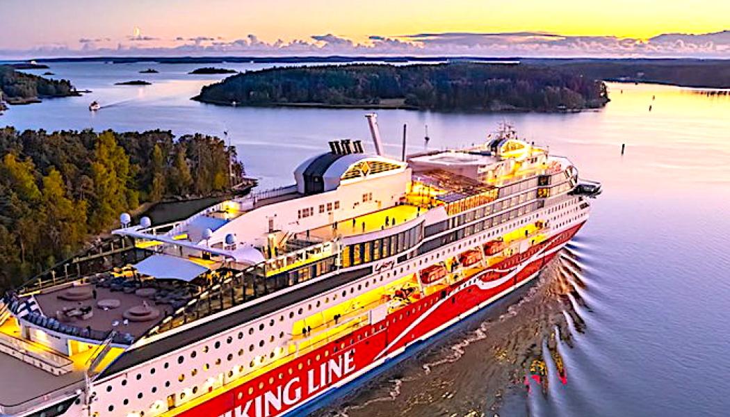 Företrädare för både Viking Line och Wasaline varnar för konsekvenser för såväl arbetsmarknaden som Finlands försörjningsberedskap. Foto: Viking Line