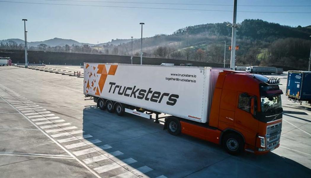 Volvo Group Venture Capital AB investerar i Trucksters som utvecklar stafett-transporter i Europa. Foto: Volvo