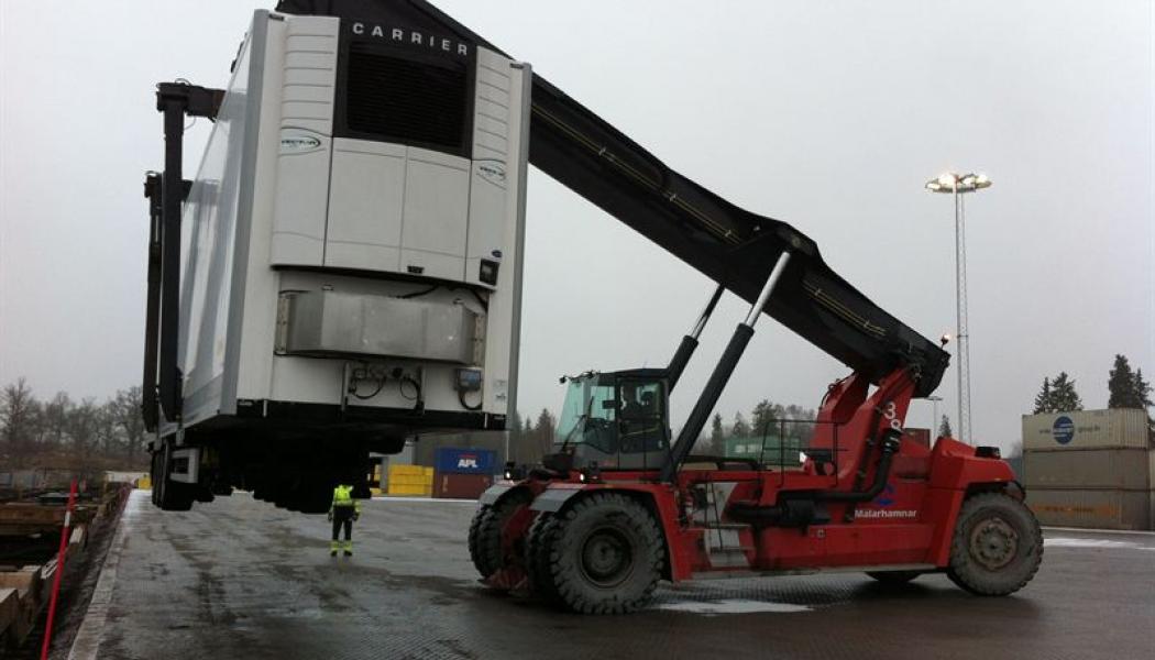Sandahls driver kombiterminalen i Västerås med egna produktionsresurser. Foto: Västerås Kombiterminal/Jernhusen