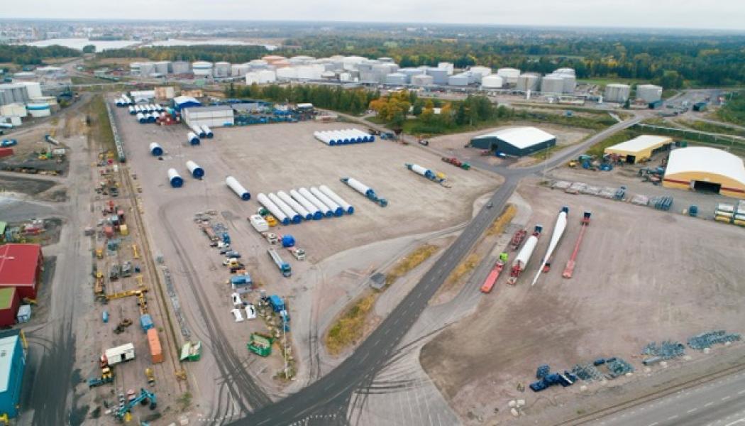 Kombiterminalen  Yilport täcker fler delar av logistikkedjan. Foto: Gävle Hamn