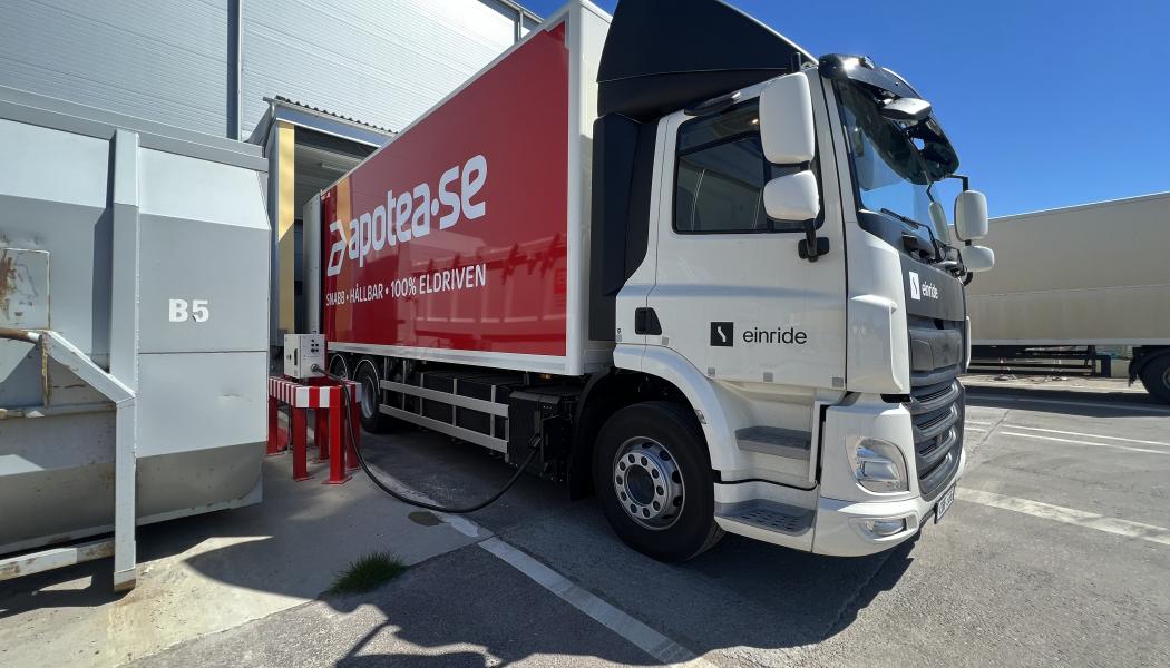 Apoteas nya logistikcenter kommer att ligga vid E6 i Varberg och blir 40 000 kvadratmeter stort. Foto: Apotea  