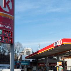 Terje Pedersen/NTB/TT: Drivmedelspriserna höjs återigen. Arkivbild